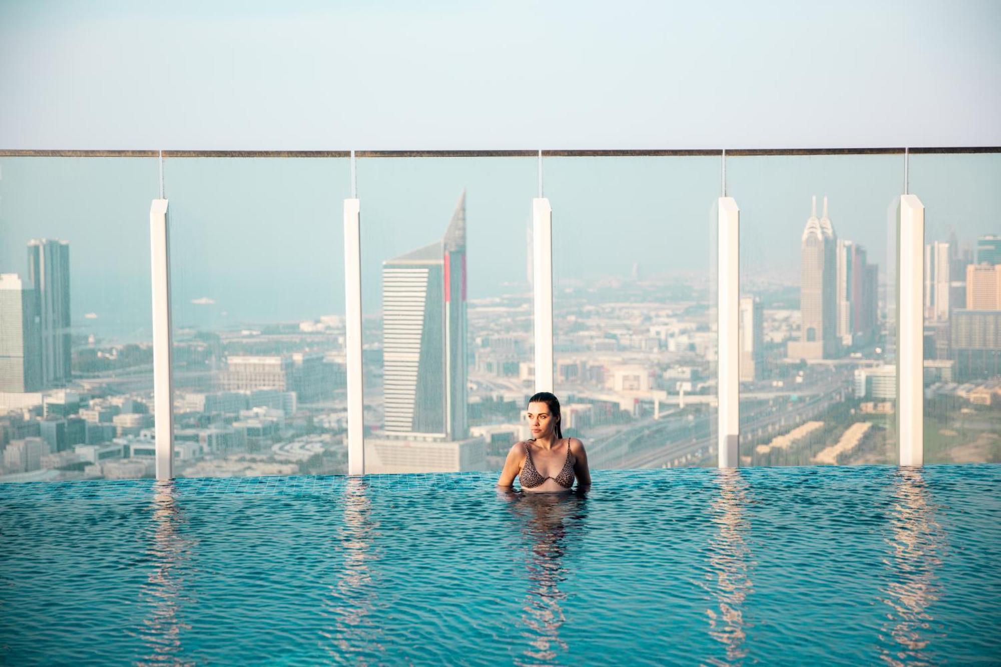 Taj Jumeirah Lakes Towers Dubaj Zewnętrze zdjęcie